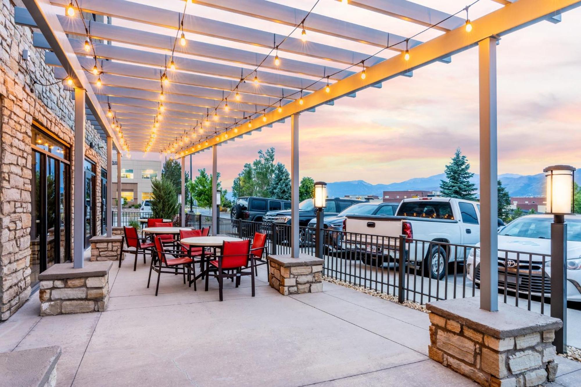 Holiday Inn Express & Suites - Colorado Springs Afa Northgate By Ihg Luaran gambar