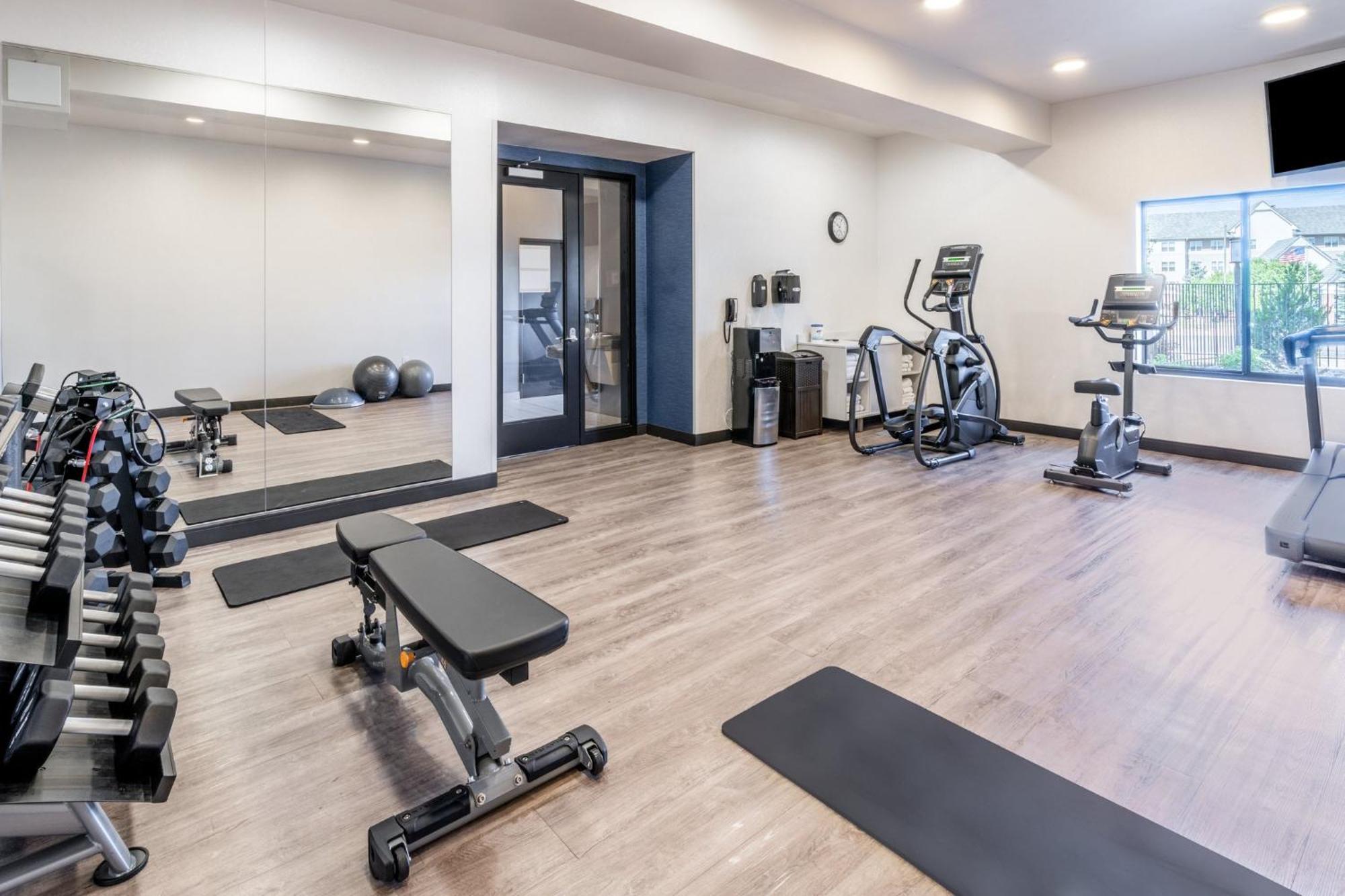 Holiday Inn Express & Suites - Colorado Springs Afa Northgate By Ihg Luaran gambar