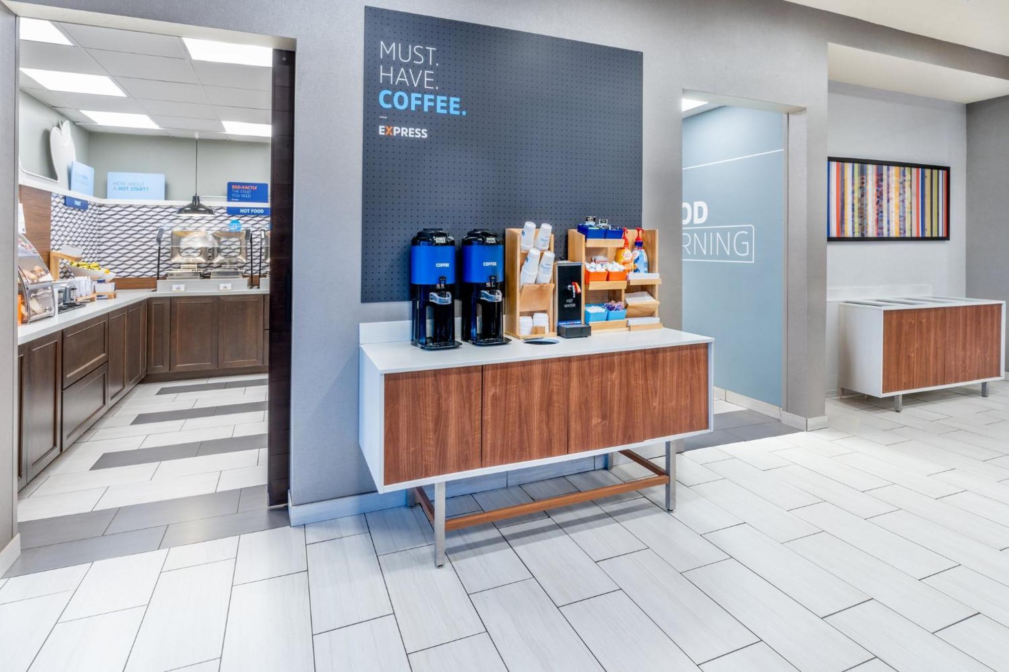 Holiday Inn Express & Suites - Colorado Springs Afa Northgate By Ihg Luaran gambar